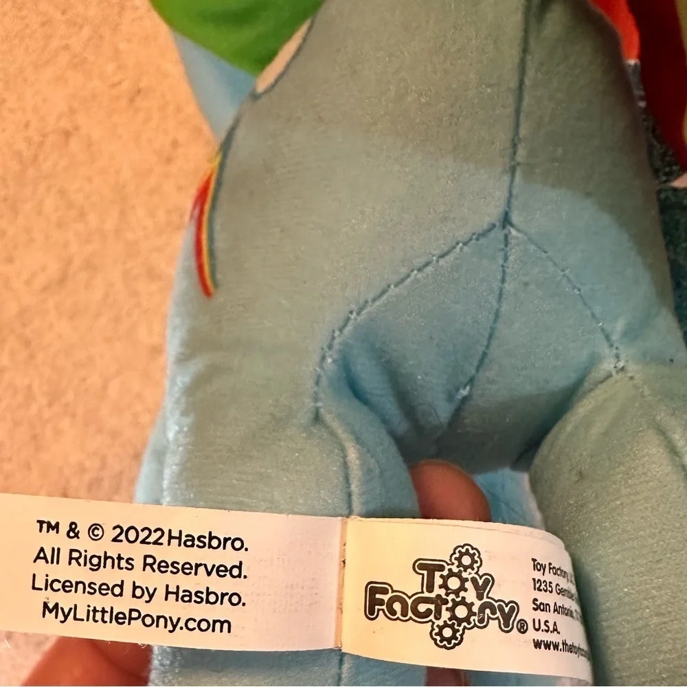 My Little Pony Hasbro Toy Factory Rainbow Dash Plush 2022 - Picture 8 of 8